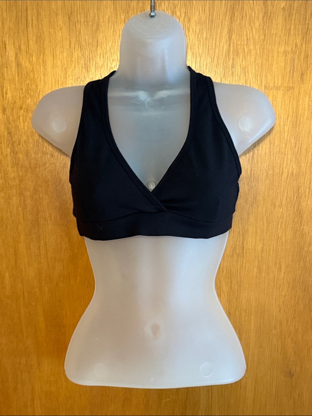 Zumba Fitness Racerback Black V-Neck Sports Bra Bralette sz M Peace Love Zumba